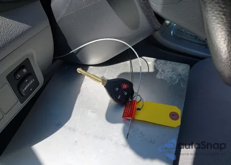 2012 Toyota Corolla Le z USA, uszkodzony, nr VIN JTDBU4EE3C9172791